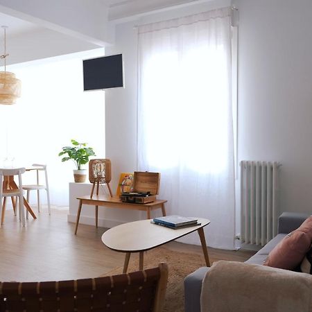 Bright And Modern Apartment In Bilbao City Center Exterior foto